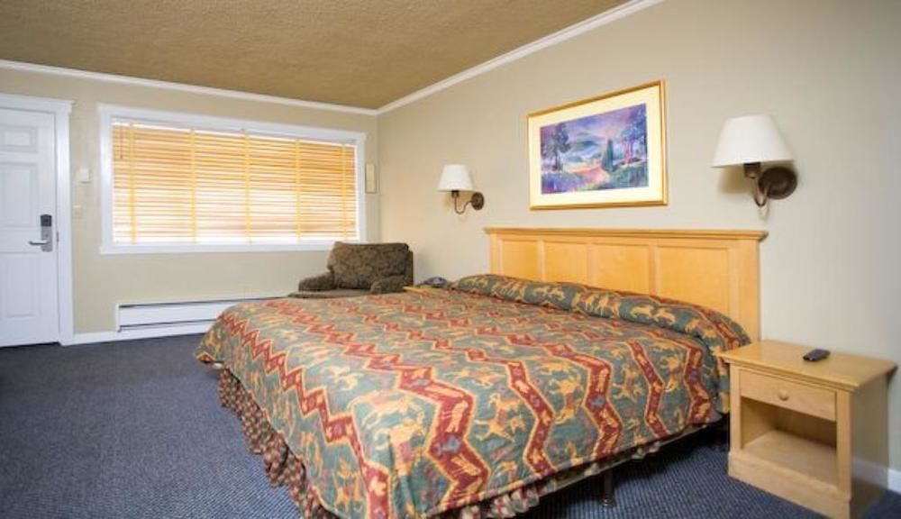 Surf Motel And Gardens Fort Bragg Bagian luar foto
