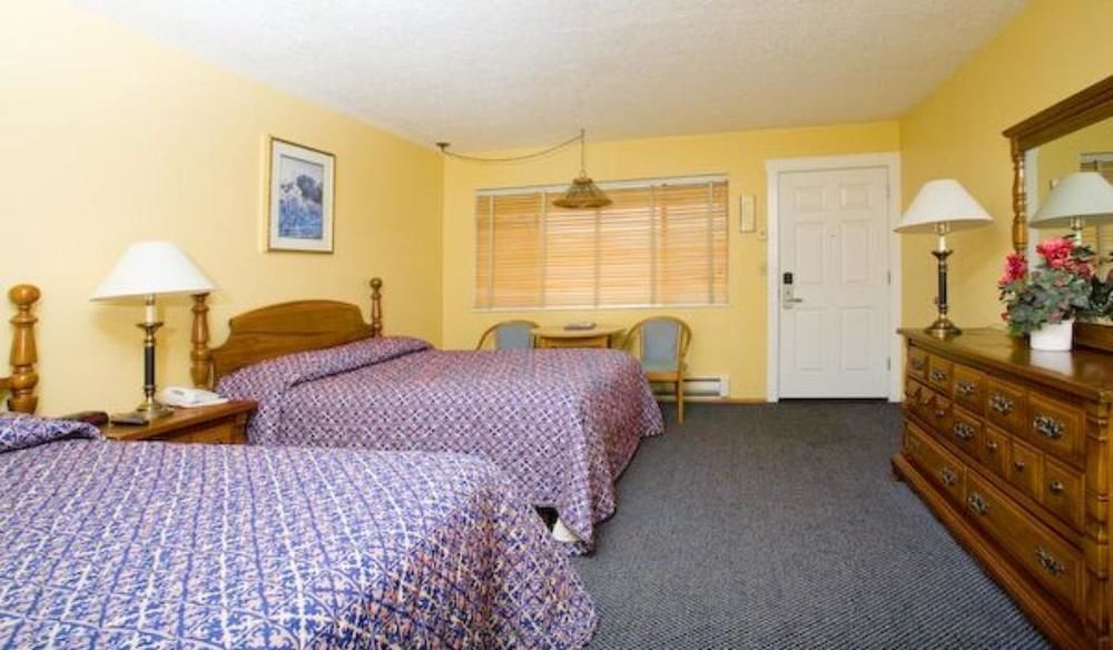 Surf Motel And Gardens Fort Bragg Bagian luar foto